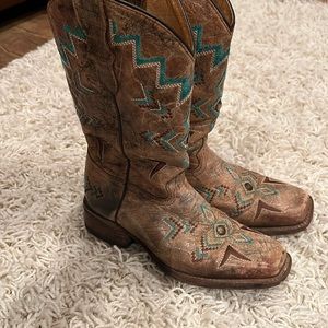 Corral boots teen/youth sized